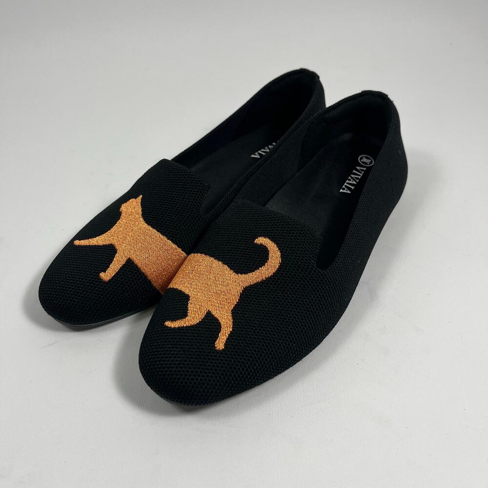 Vivaia Audrey Cat Round Toe Embroidered Loafers EU 36.5 US 6 Comfort Classic